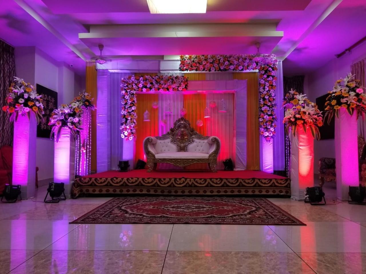 Hotel Pushpak Бхубанешвар Екстер'єр фото