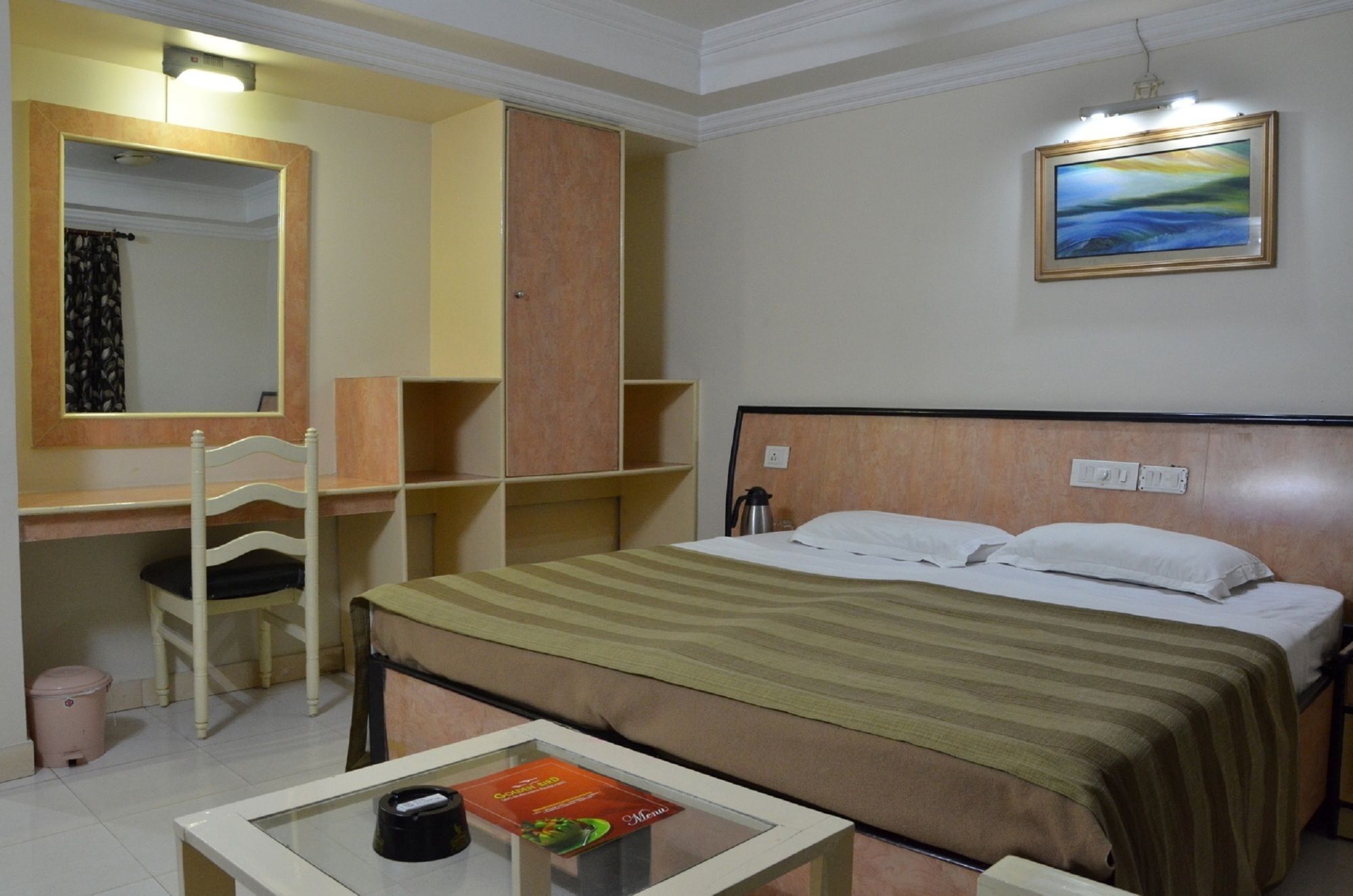 Hotel Pushpak Бхубанешвар Екстер'єр фото